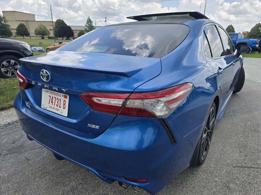2018 Toyota Camry Image 5