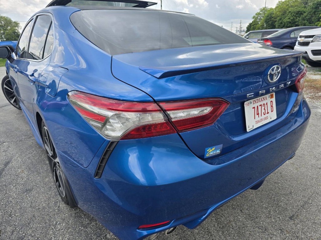 2018 Toyota Camry Image 7