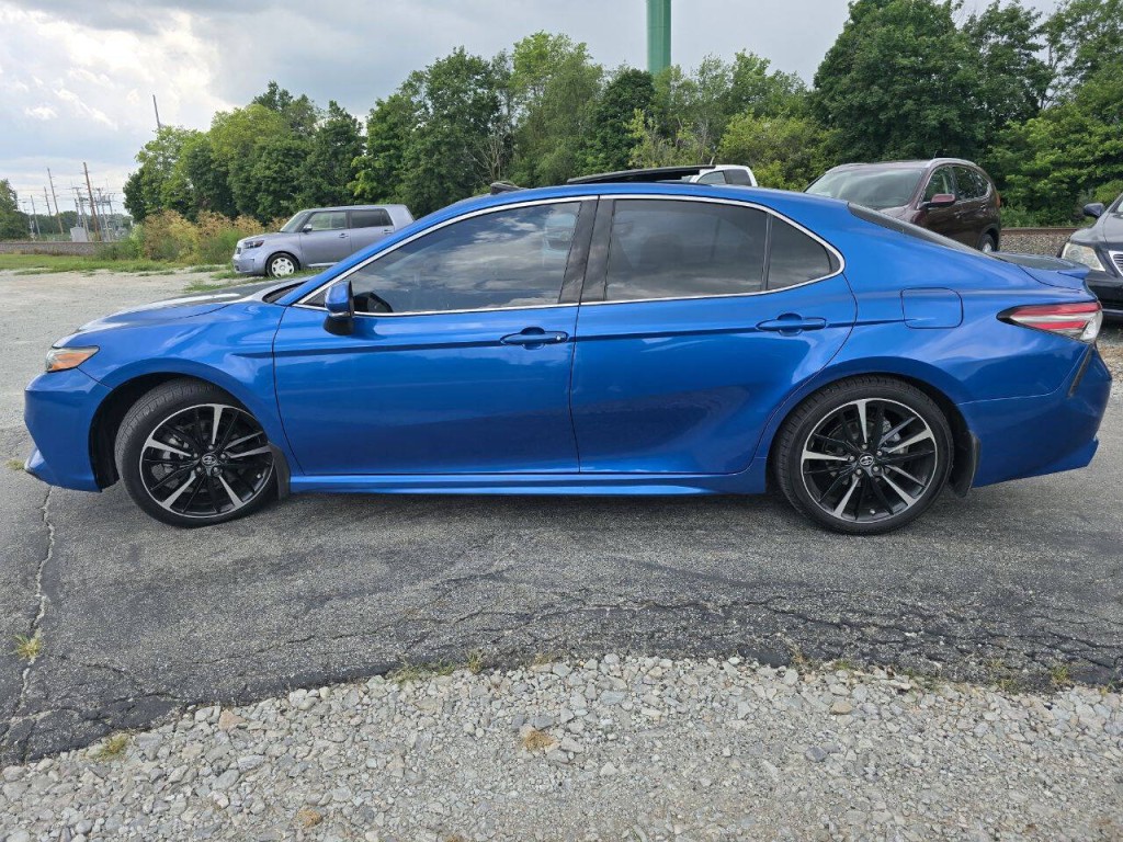 2018 Toyota Camry Image 9