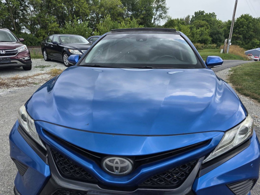 2018 Toyota Camry Image 12