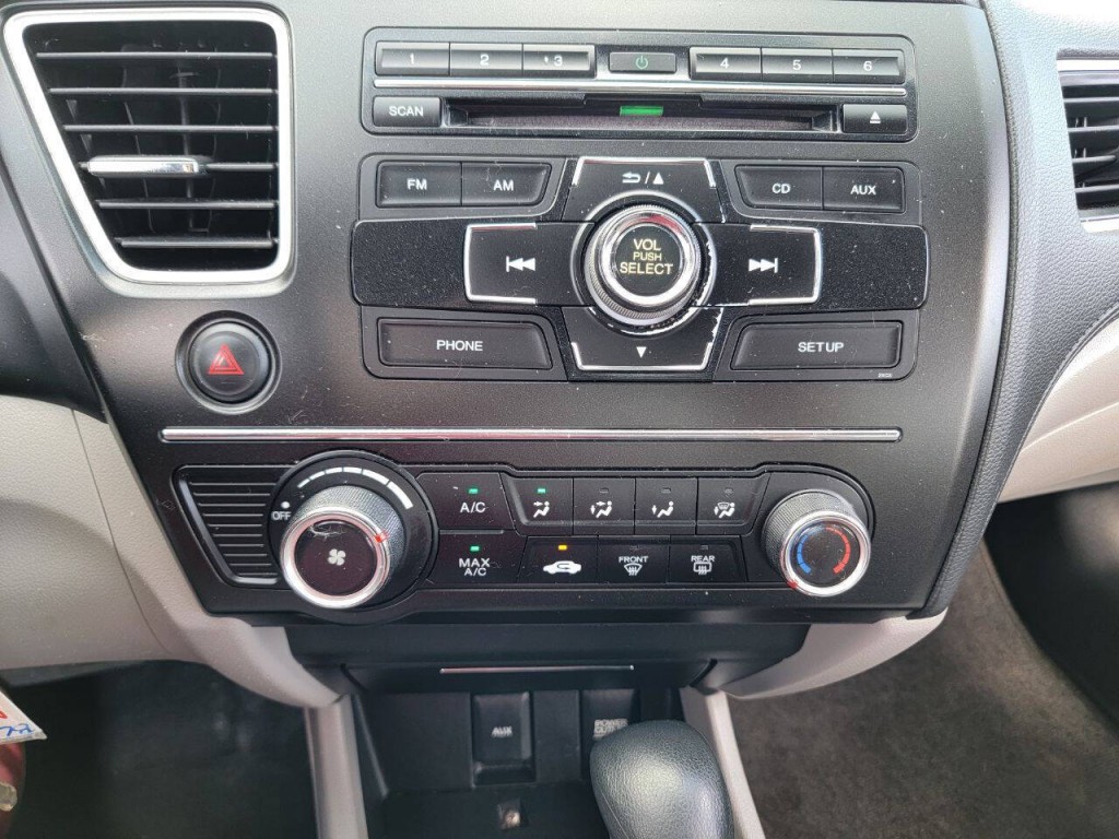 2015 Honda Civic Image 20