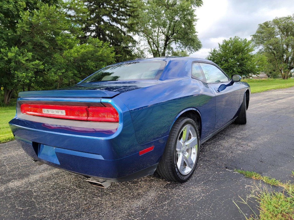2009 Dodge Challenger Image 7
