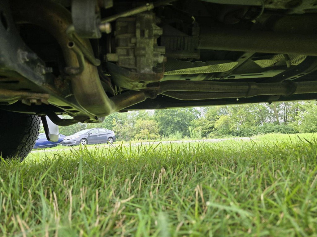 2017 Toyota Tacoma Image 37