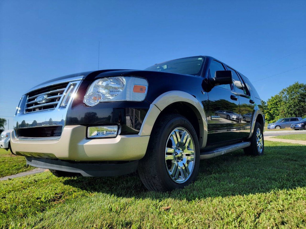 2008 Ford Explorer Image 3