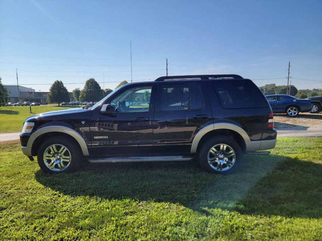 2008 Ford Explorer Image 10
