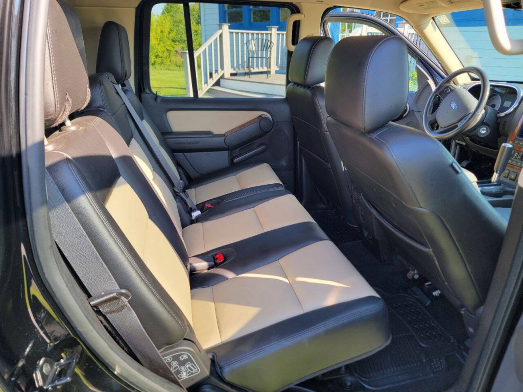 2008 Ford Explorer Image 14