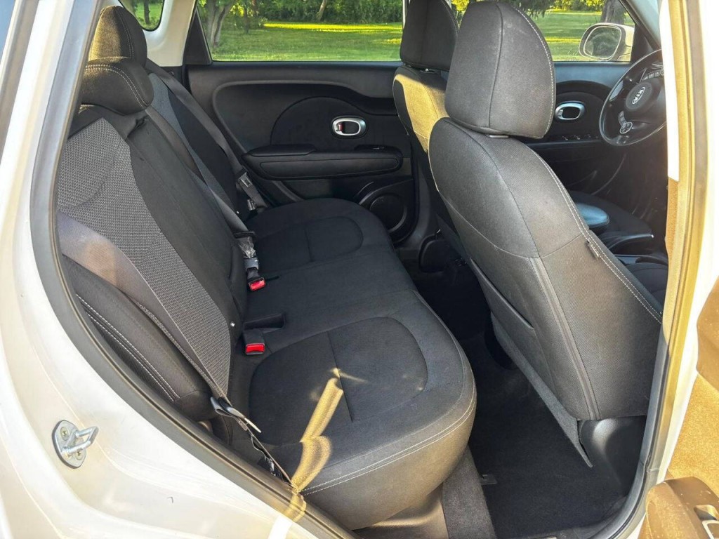 2018 Kia Soul Image 3