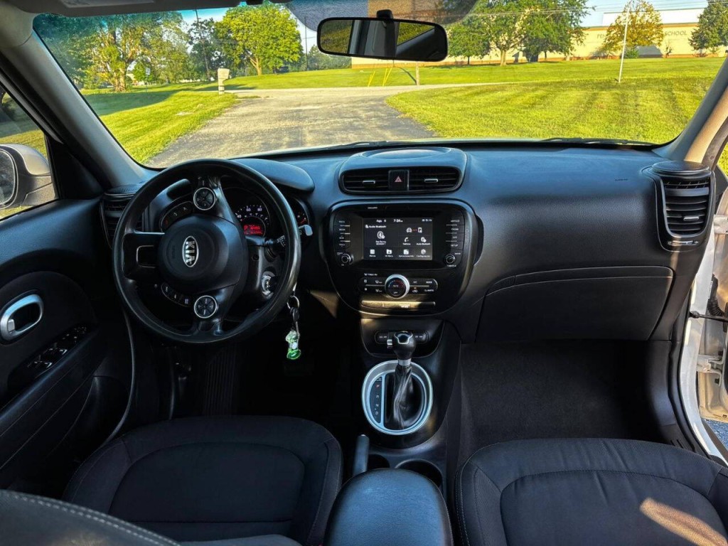 2018 Kia Soul Image 5