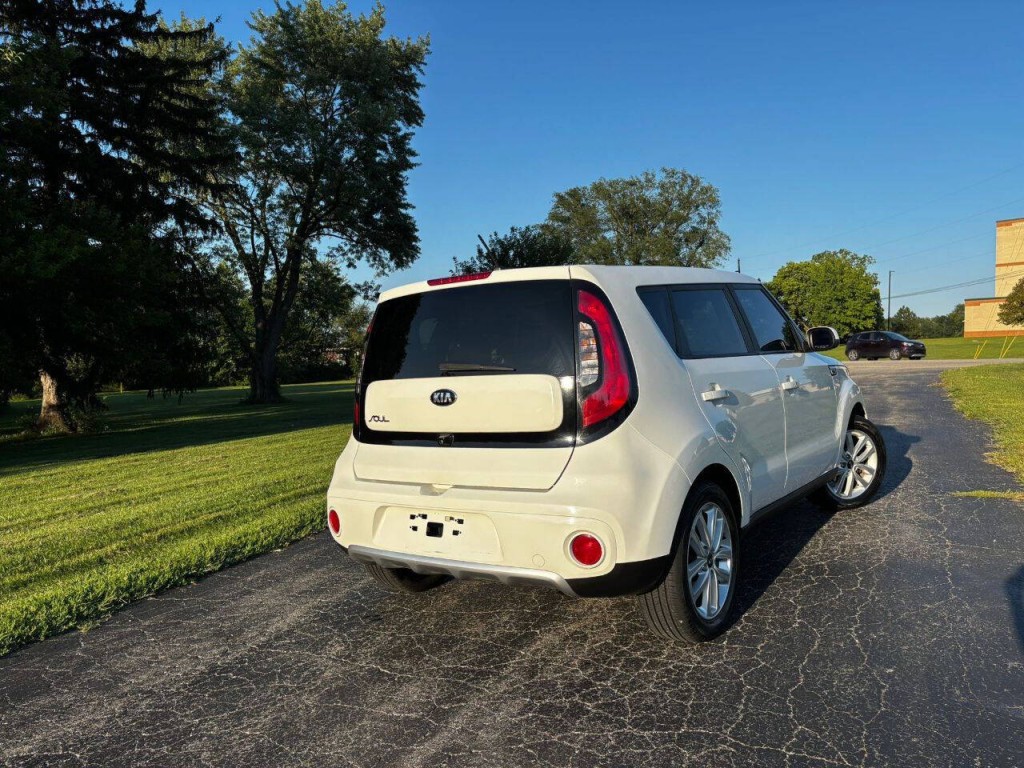 2018 Kia Soul Image 6