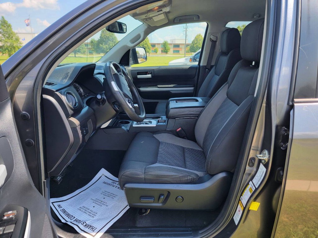 2014 Toyota Tundra Image 17
