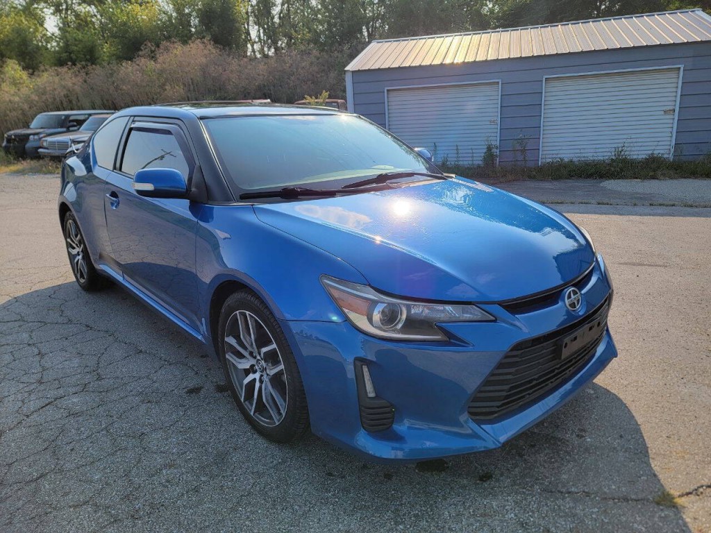 2015 Scion tC Image 5