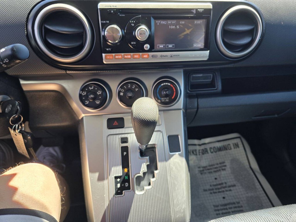 2011 Scion xB Image 25