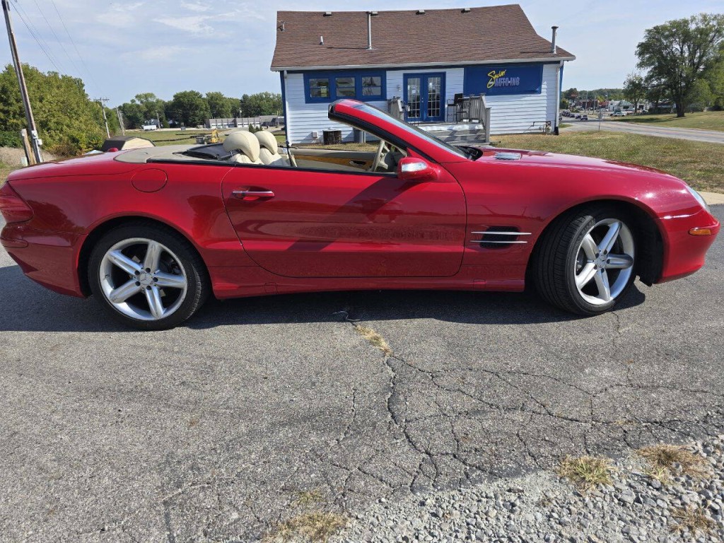 2006 Mercedes-Benz SL-Class Image 3