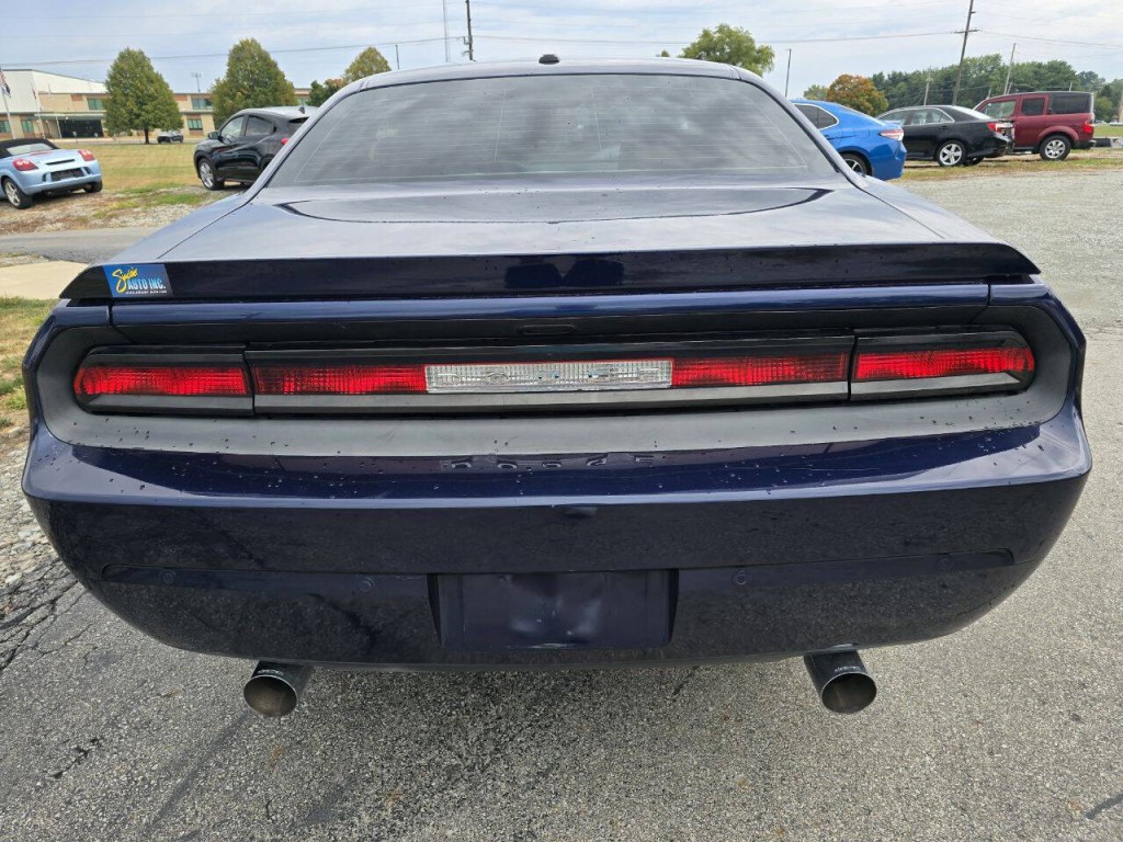 2013 Dodge Challenger Image 6