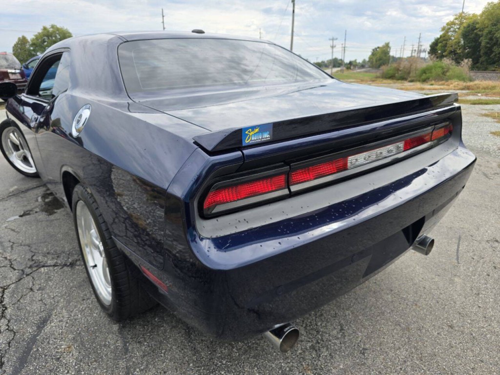 2013 Dodge Challenger Image 7