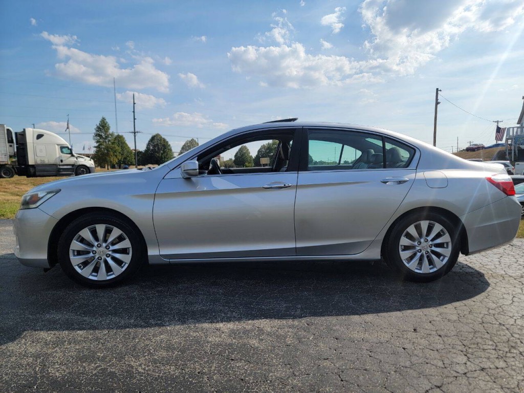 2013 Honda Accord Image 10