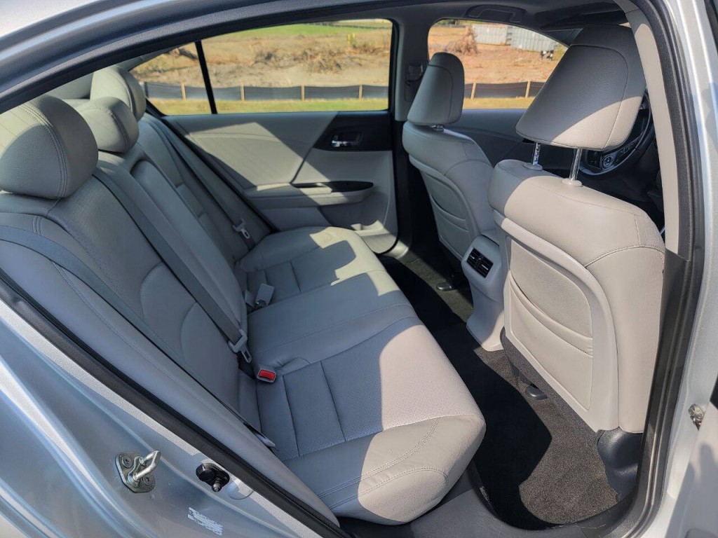 2013 Honda Accord Image 14