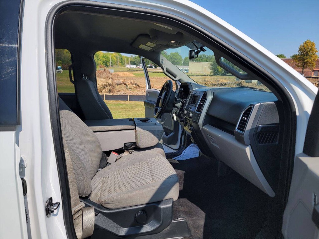 2016 Ford F-150 Image 27