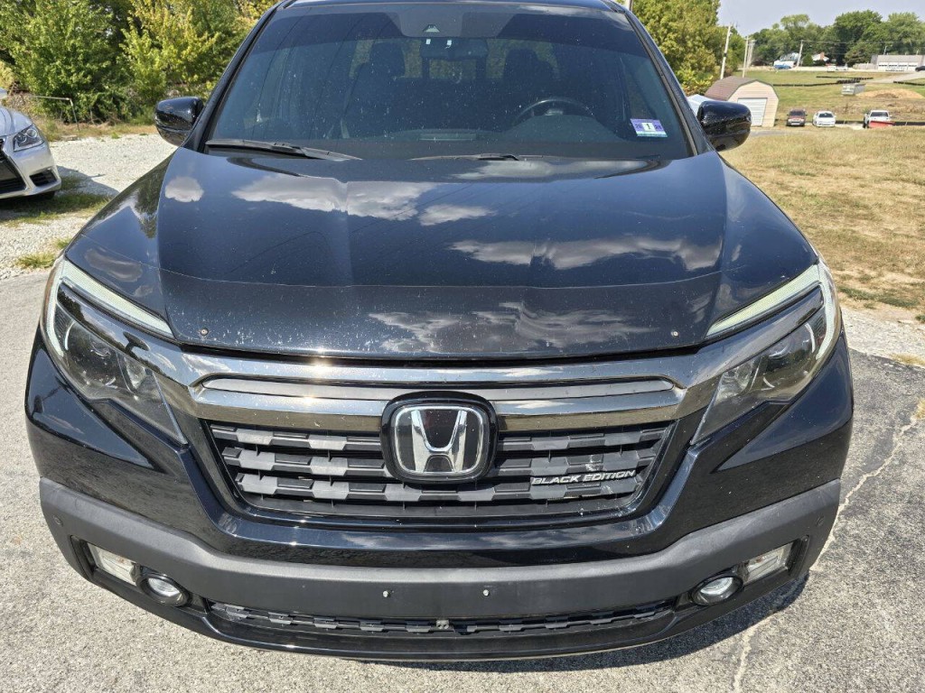 2017 Honda Ridgeline Image 13