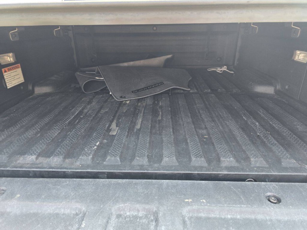 2017 Honda Ridgeline Image 17