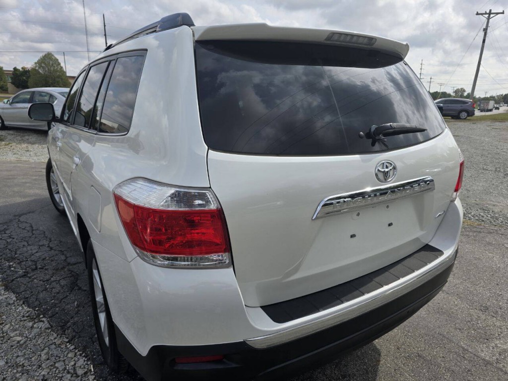2013 Toyota Highlander Image 7