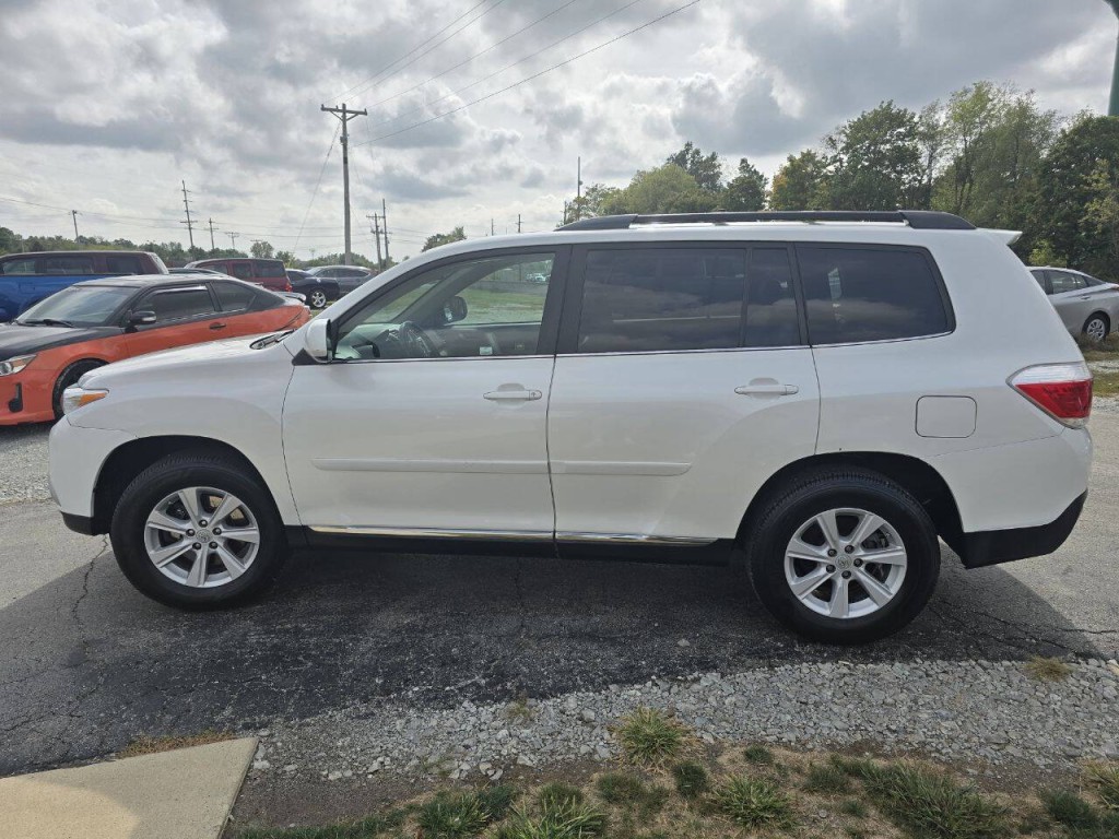2013 Toyota Highlander Image 9