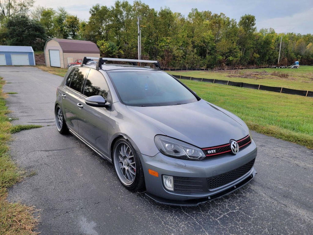 2012 Volkswagen GTI Image 4