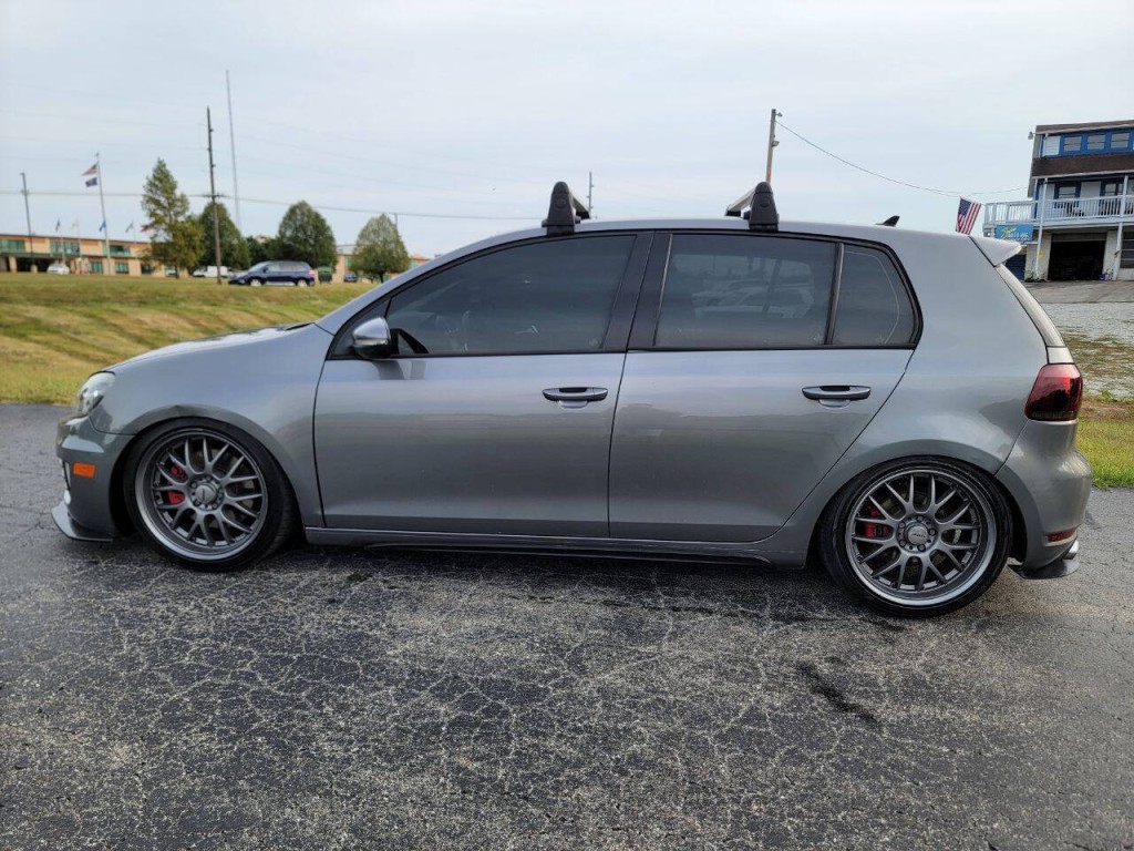 2012 Volkswagen GTI Image 11