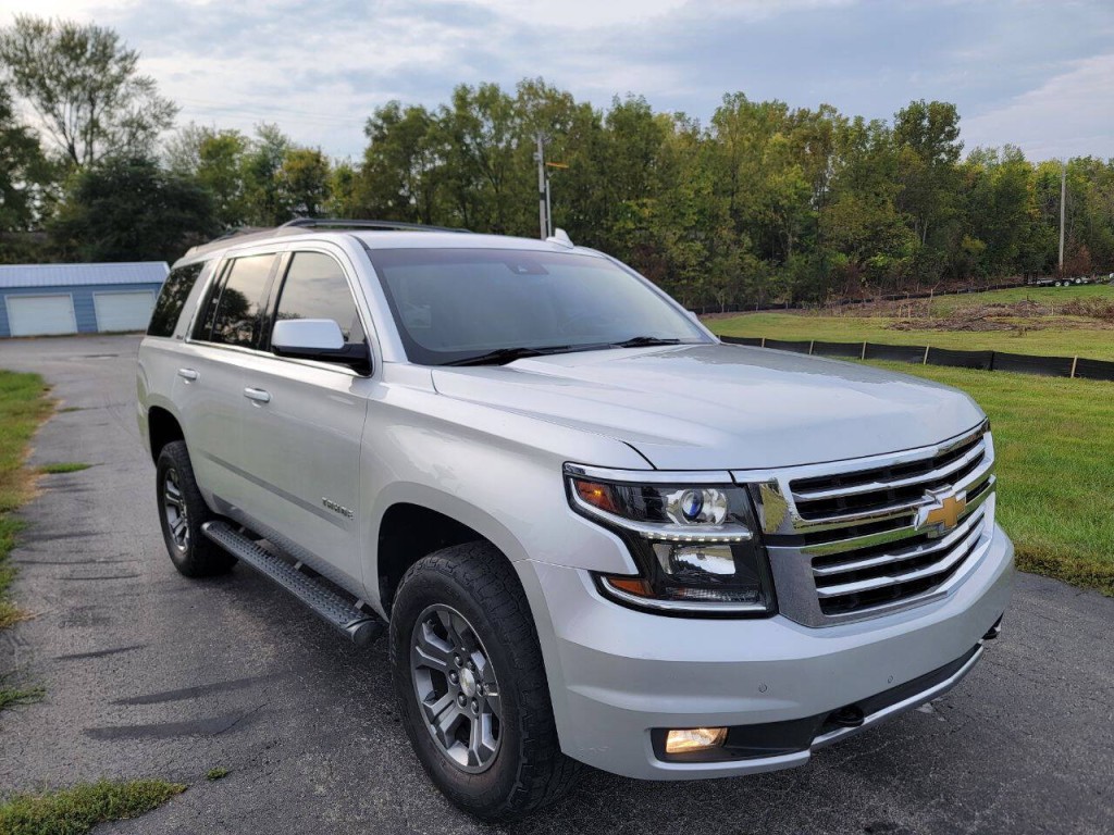2017 Chevrolet Tahoe Image 5