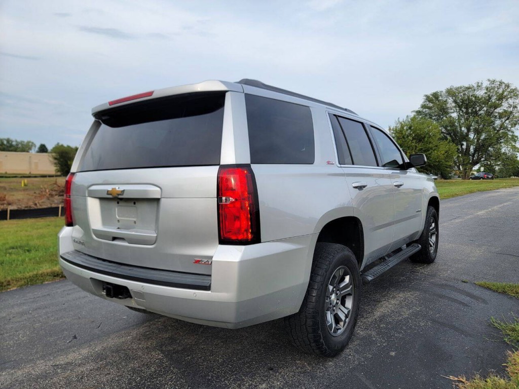2017 Chevrolet Tahoe Image 7