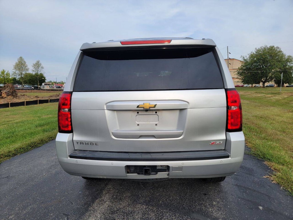 2017 Chevrolet Tahoe Image 8