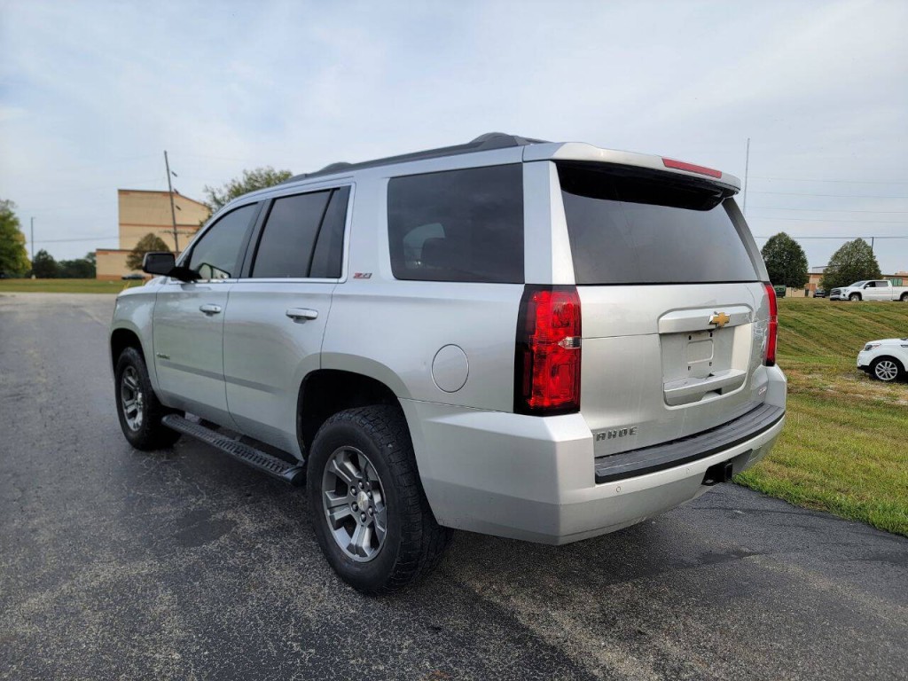 2017 Chevrolet Tahoe Image 9