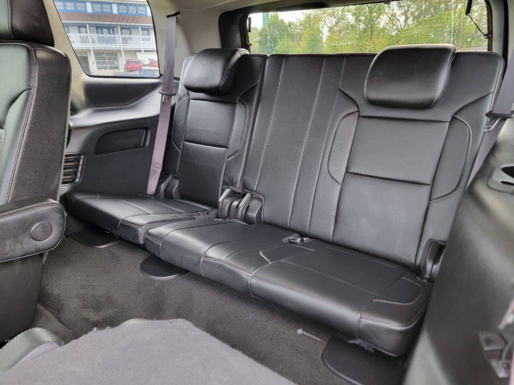 2017 Chevrolet Tahoe Image 13