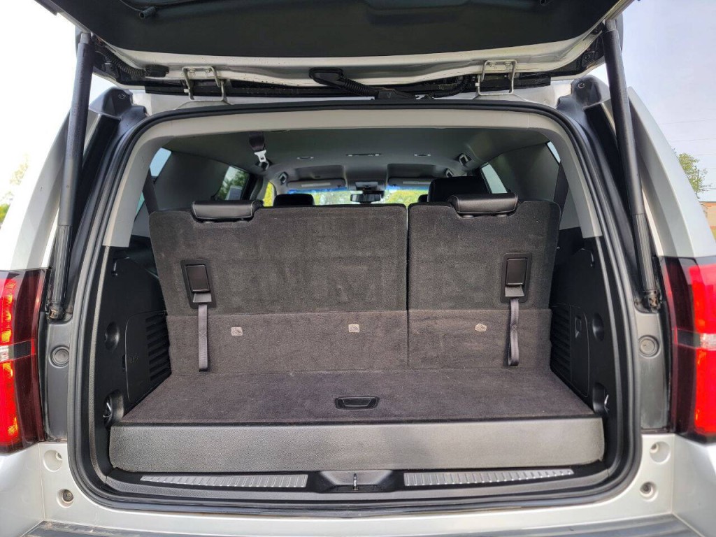 2017 Chevrolet Tahoe Image 14
