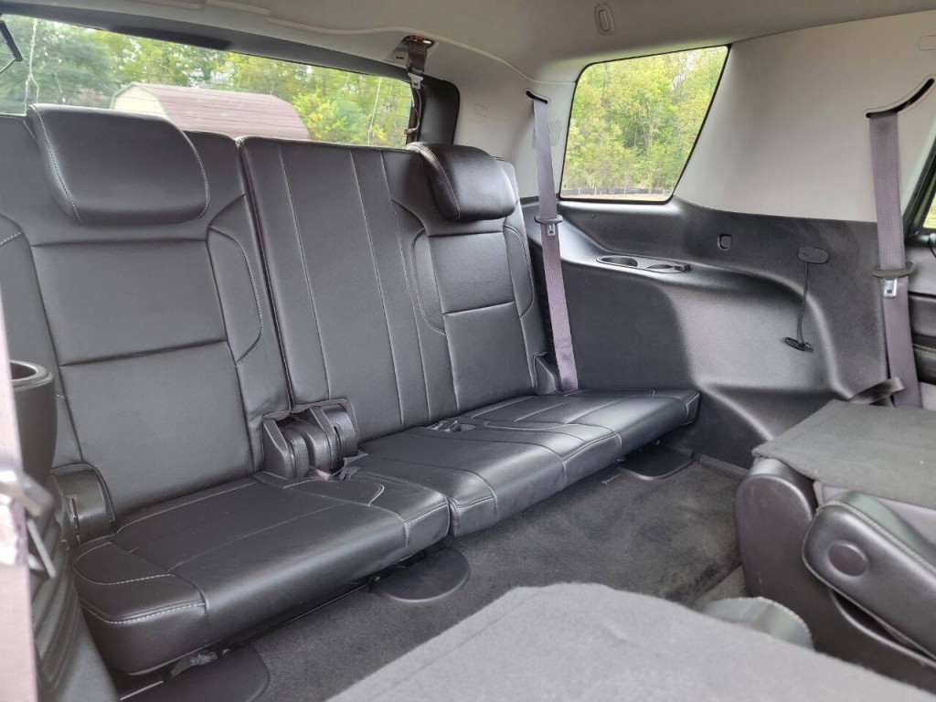 2017 Chevrolet Tahoe Image 17
