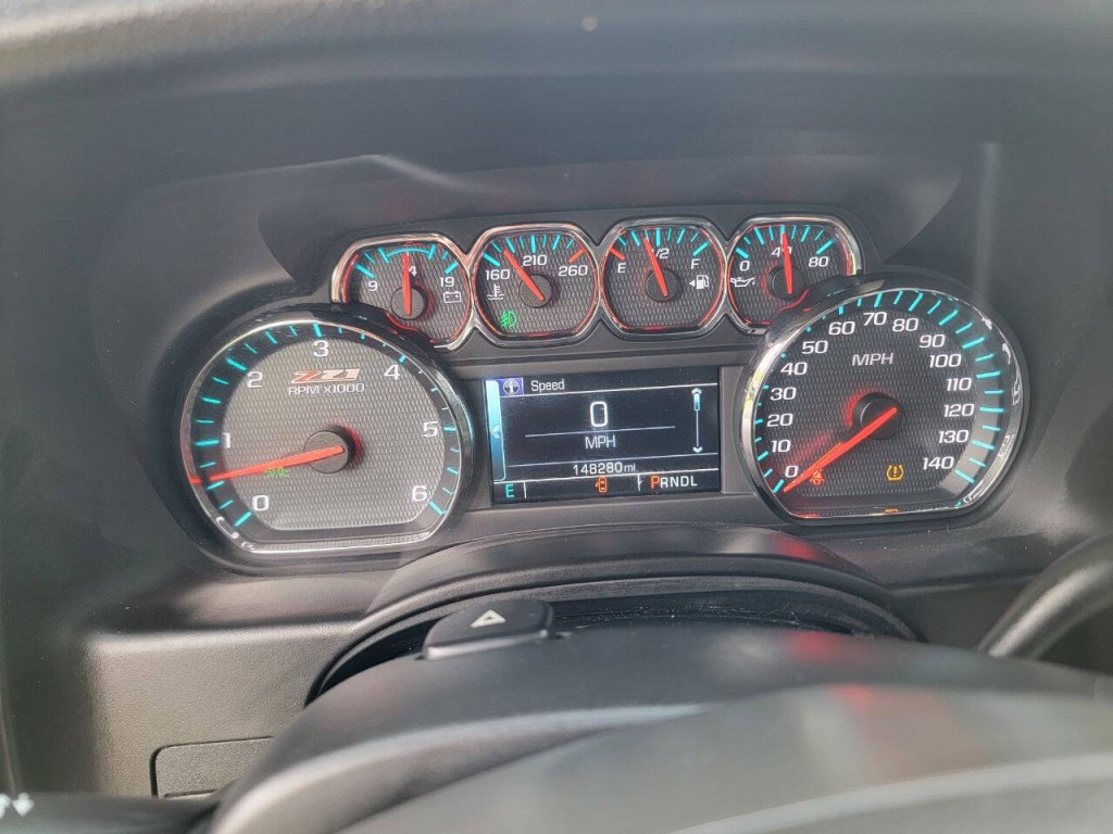2017 Chevrolet Tahoe Image 19
