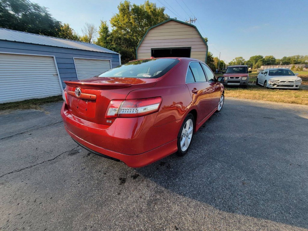 2010 Toyota Camry Image 7