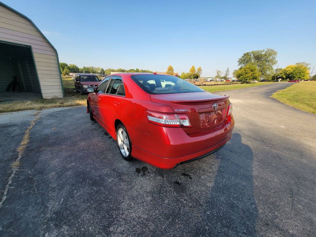 2010 Toyota Camry Image 9