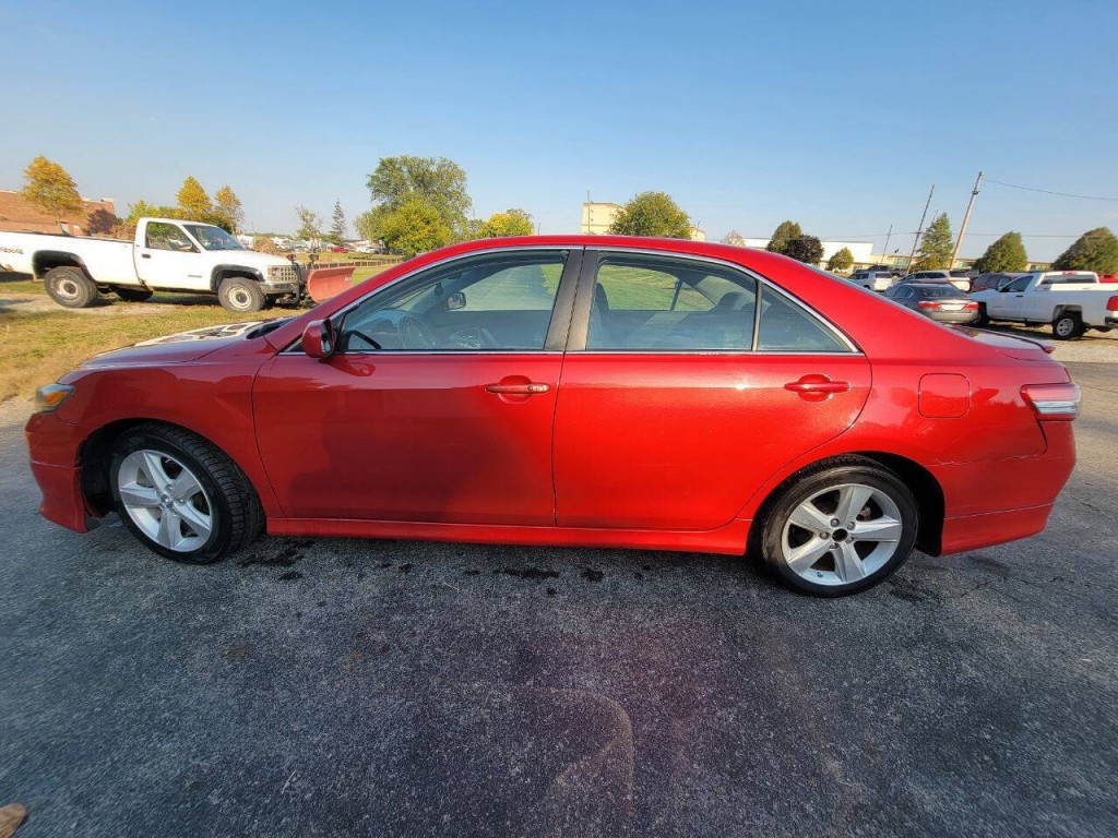 2010 Toyota Camry Image 10