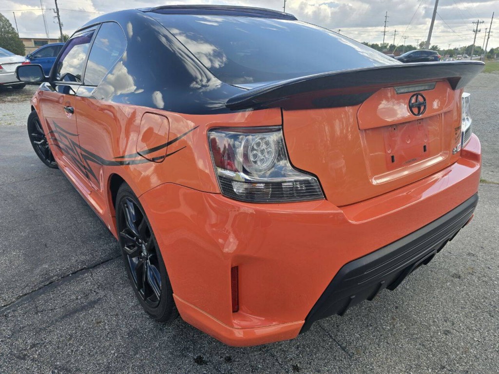 2015 Scion tC Image 7