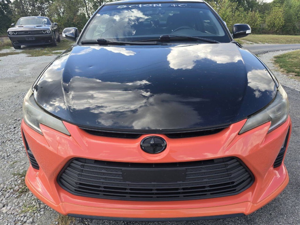 2015 Scion tC Image 12