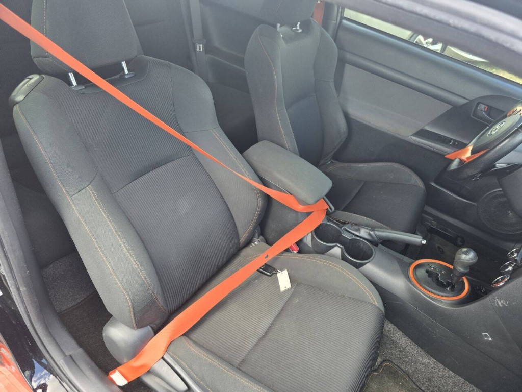 2015 Scion tC Image 14