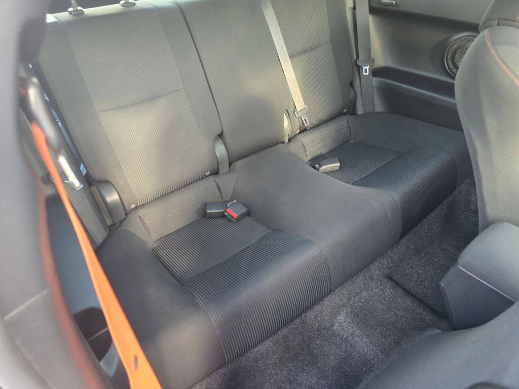 2015 Scion tC Image 16
