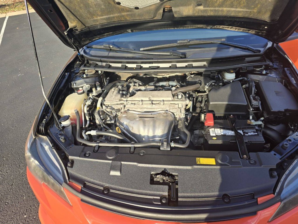 2015 Scion tC Image 24