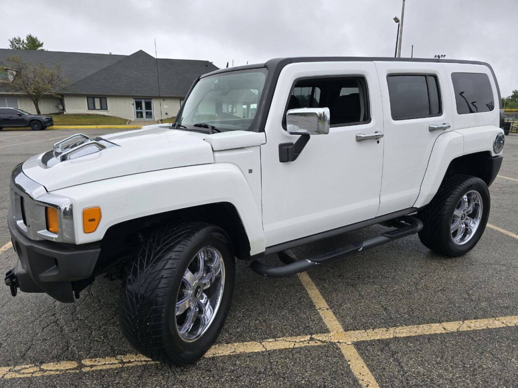 2007 HUMMER H3 Image 10