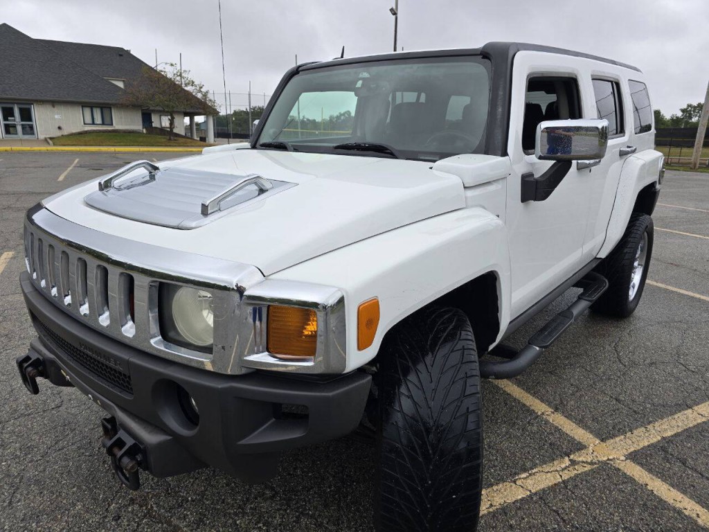 2007 HUMMER H3 Image 11