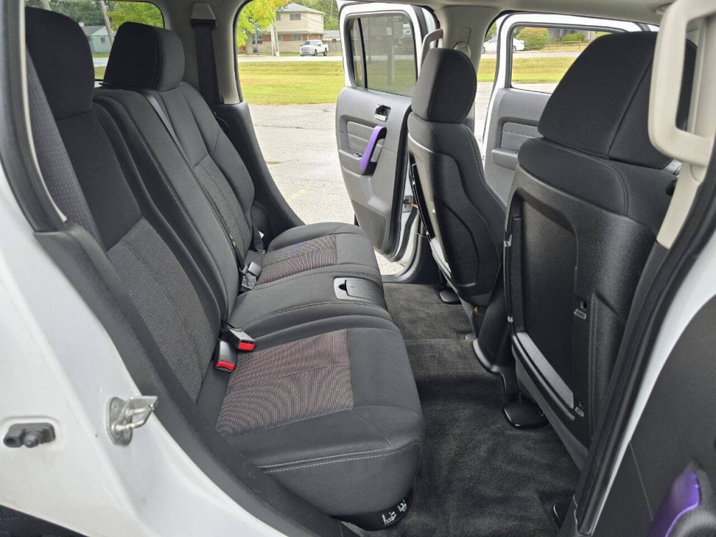 2007 HUMMER H3 Image 18