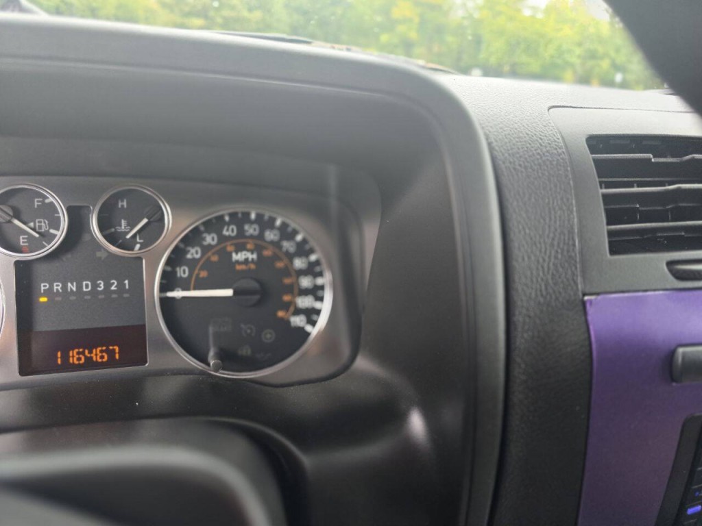 2007 HUMMER H3 Image 26