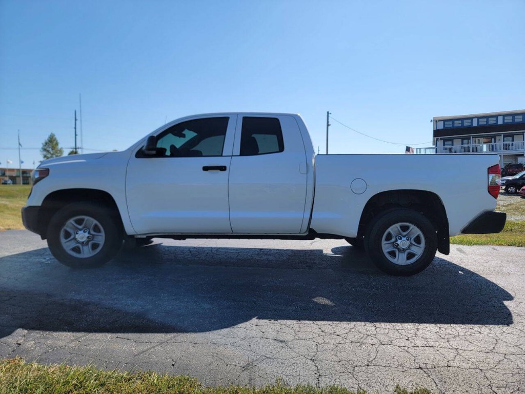 2018 Toyota Tundra Image 11