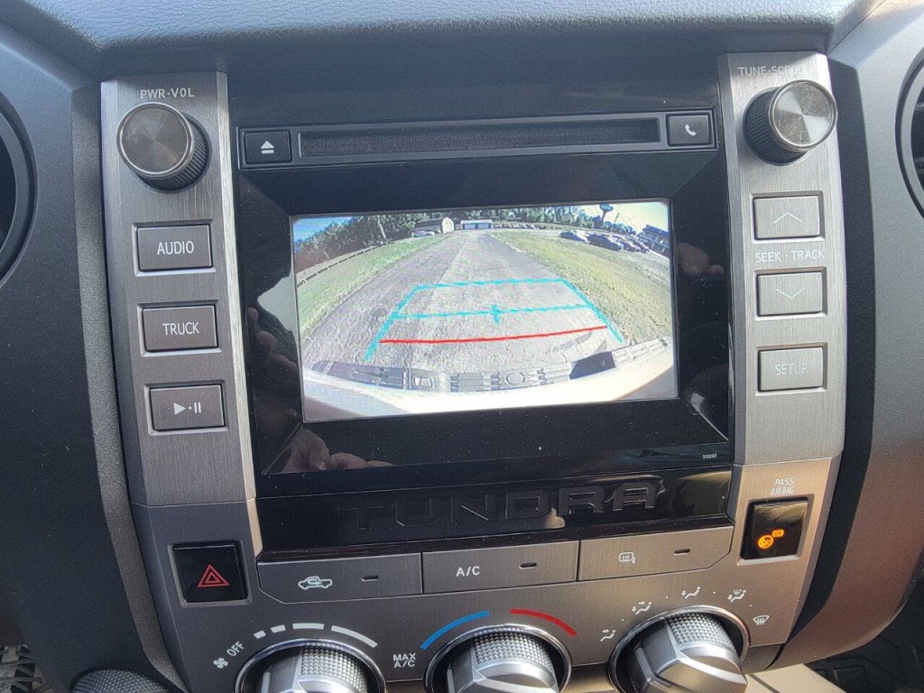 2018 Toyota Tundra Image 21
